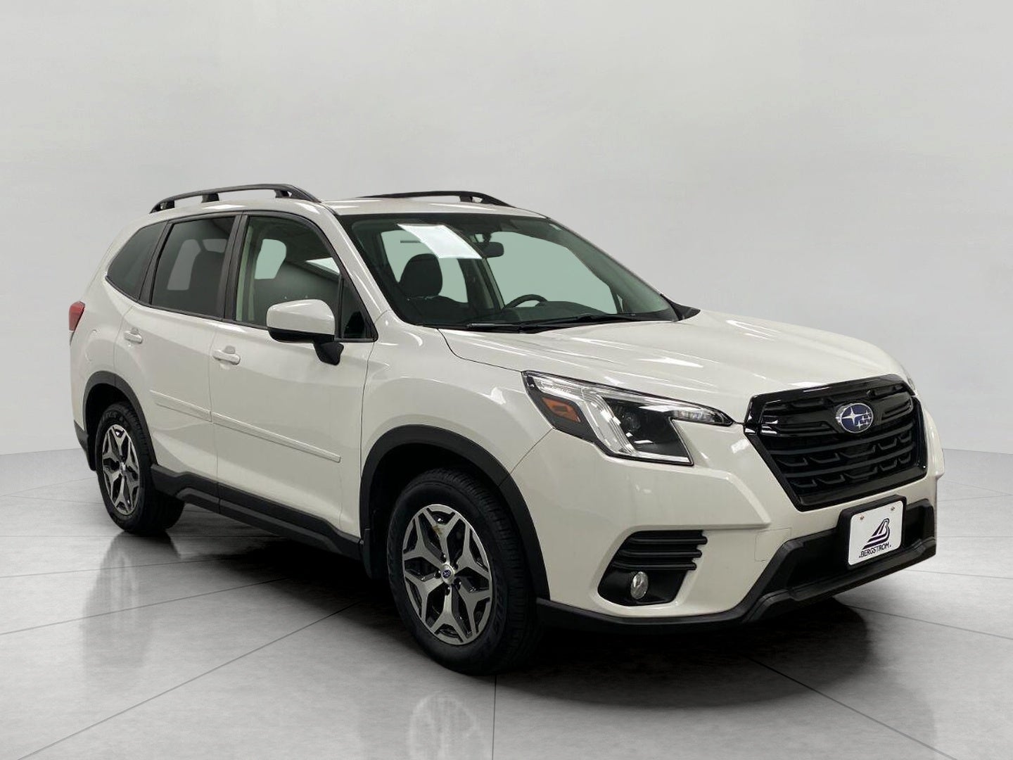 2023 Subaru Forester Premium CVT