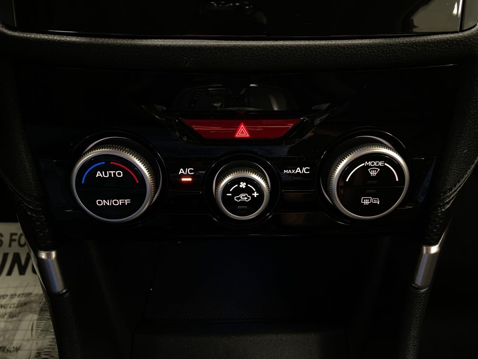 2023 Subaru Forester Premium CVT