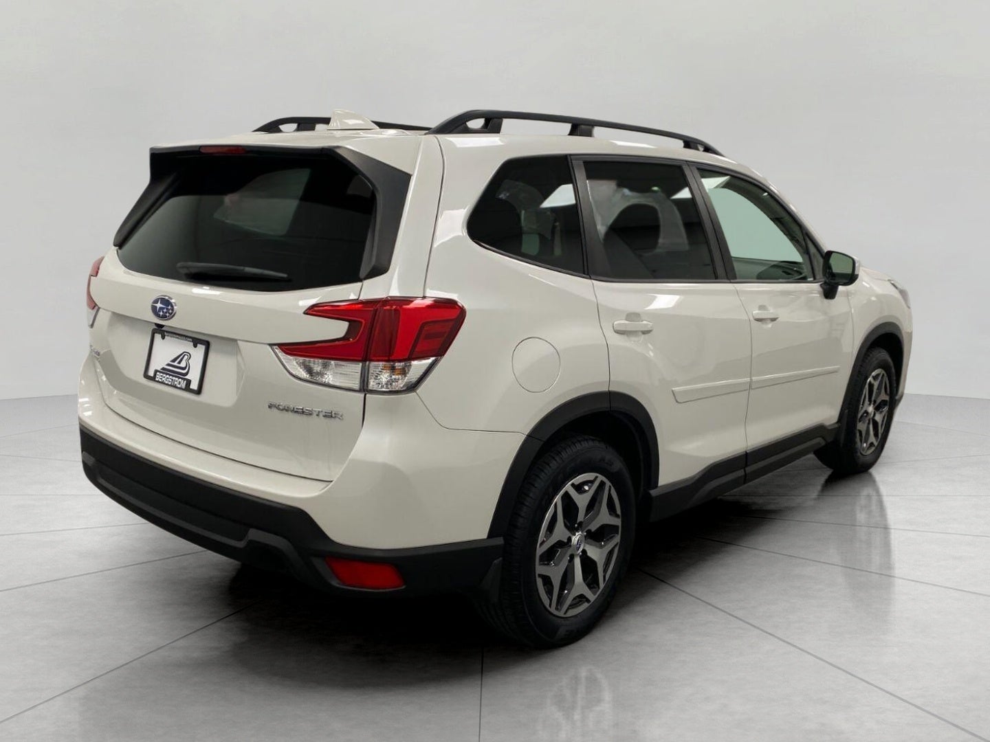 2023 Subaru Forester Premium CVT