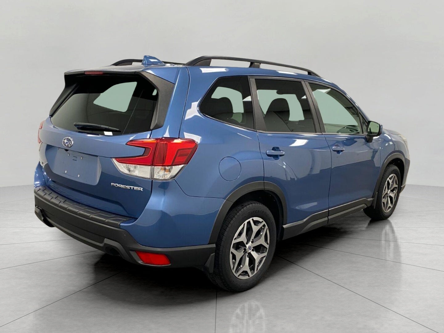 2020 Subaru Forester Premium CVT