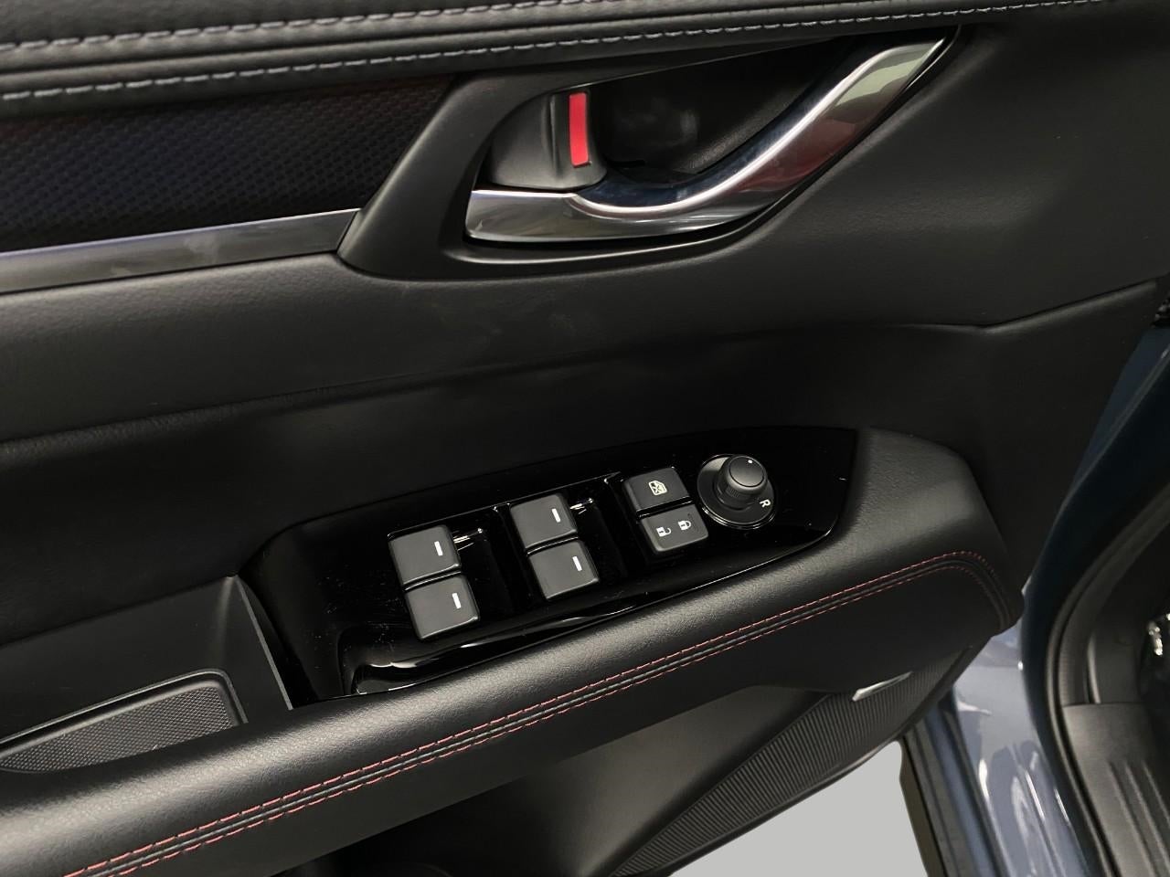 2025 Mazda Mazda CX-5 2.5 S Carbon Edition AWD