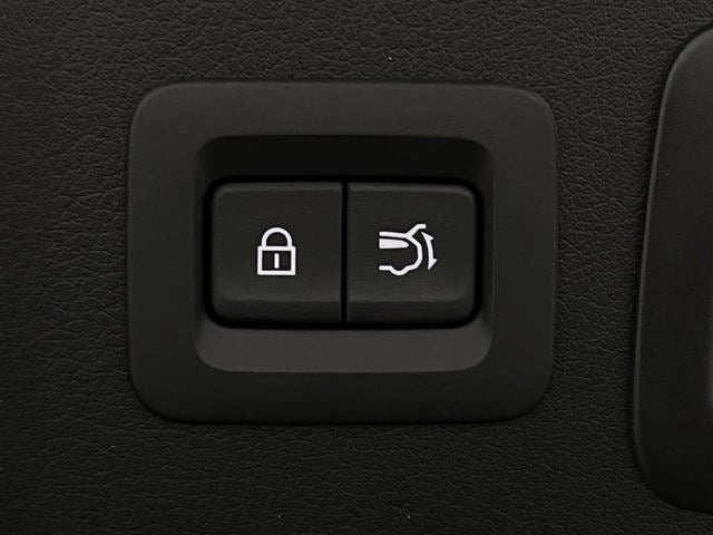 2026 Mazda Mazda CX-70 Plug-In Hybrid SC Plus AWD