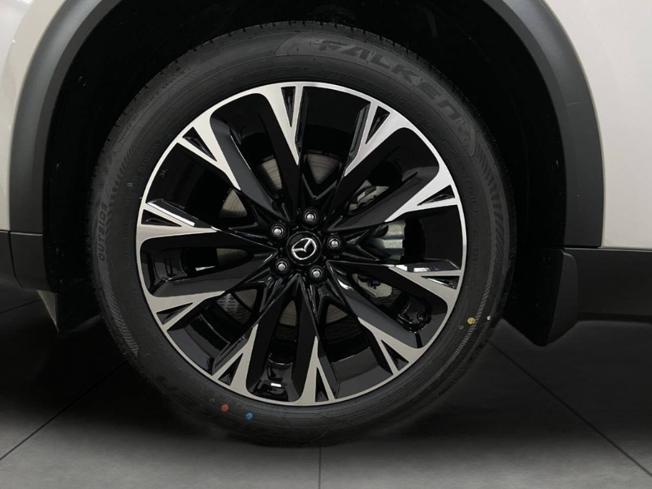 2026 Mazda Mazda CX-90 Plug-In Hybrid Premium Plus AWD