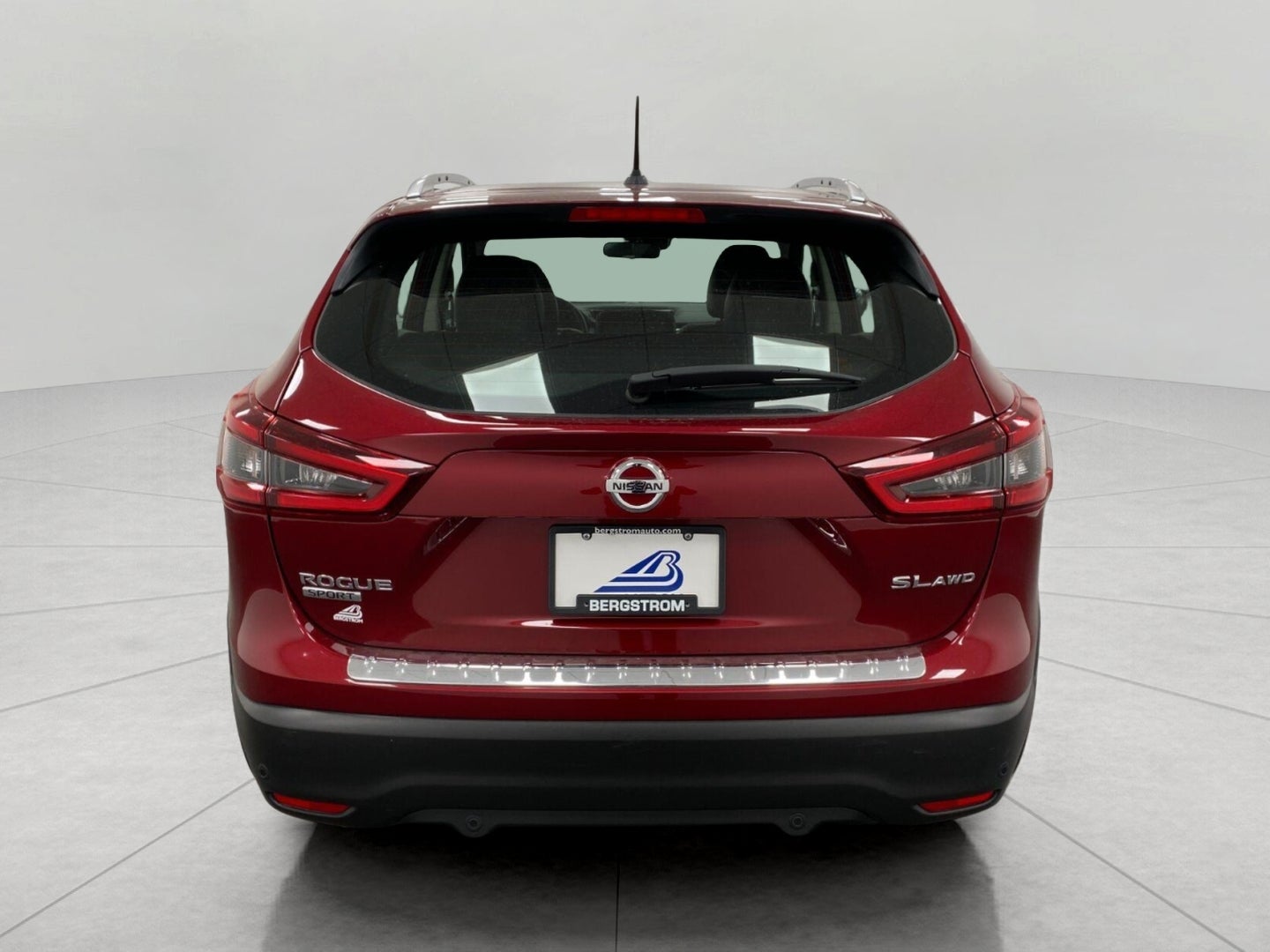 2022 Nissan Rogue Sport AWD SL