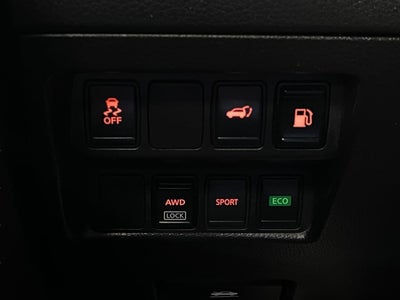 2018 Nissan Rogue AWD SV