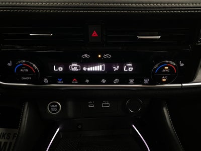 2021 Nissan Rogue AWD Platinum