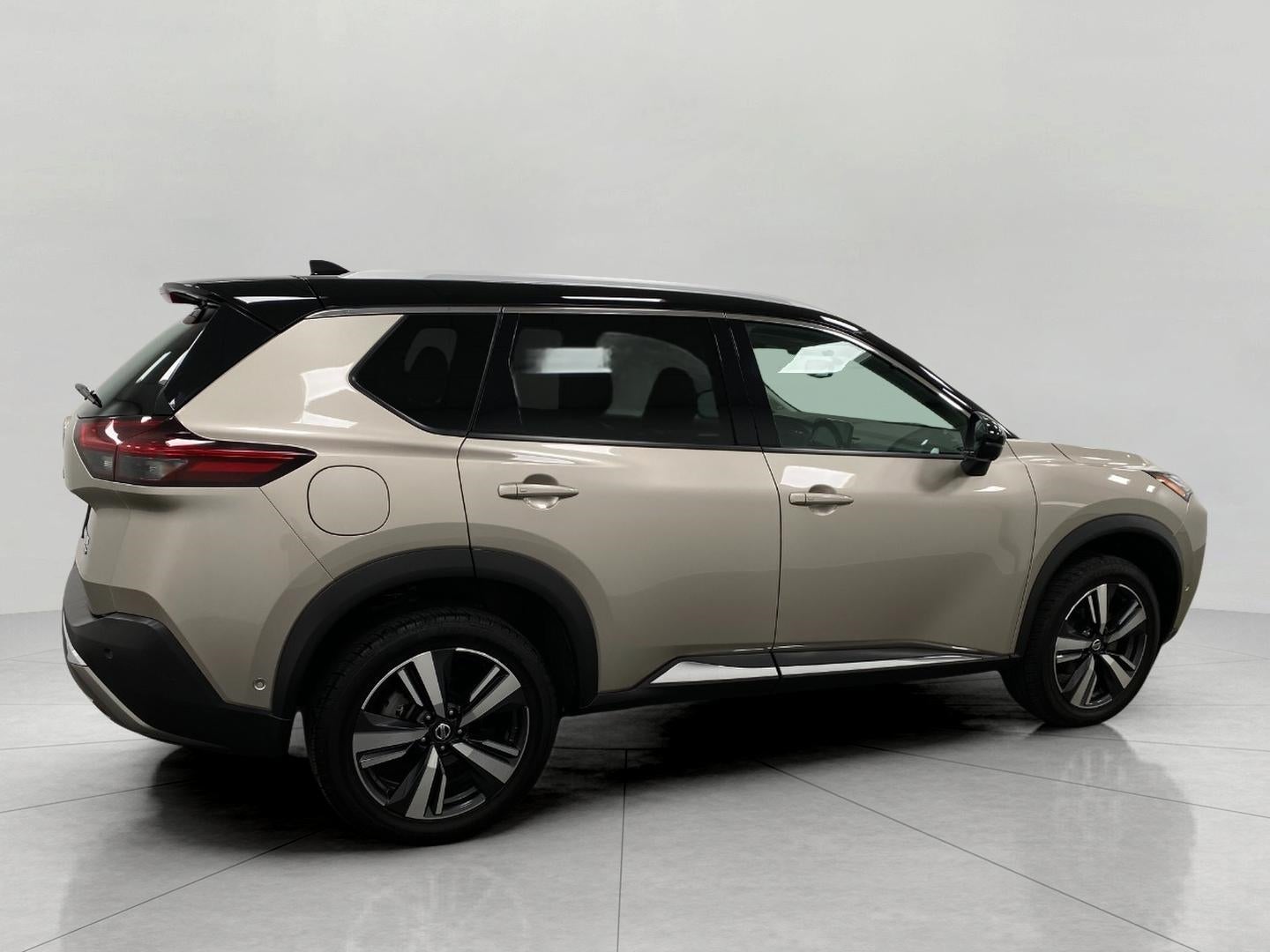 2021 Nissan Rogue AWD Platinum
