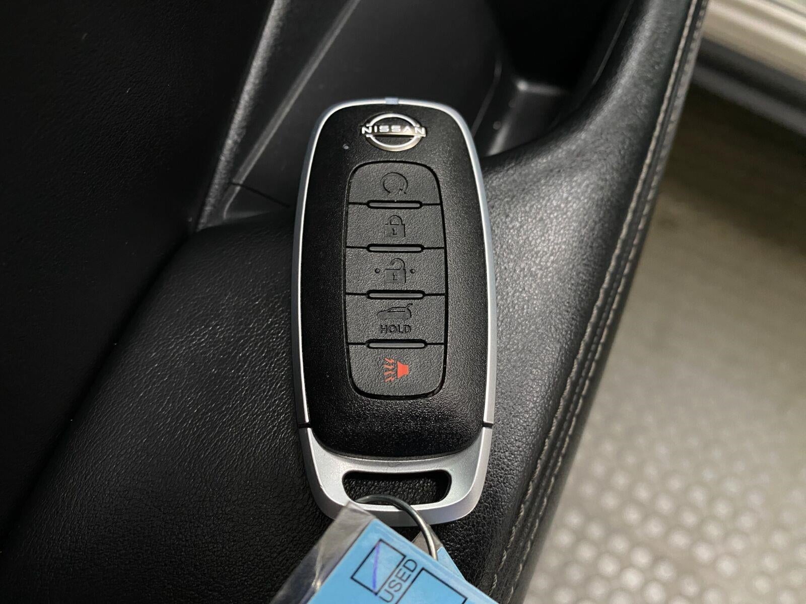 2023 Nissan Rogue AWD Platinum