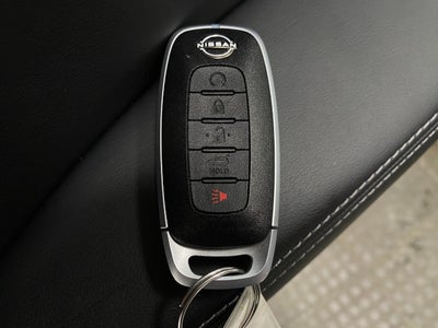 2025 Nissan Rogue AWD Platinum