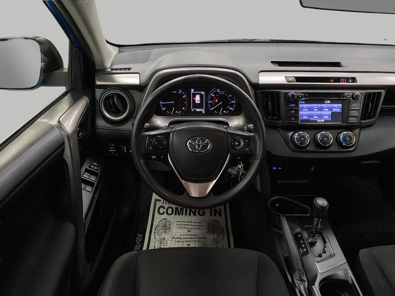 2018 Toyota RAV4 LE AWD
