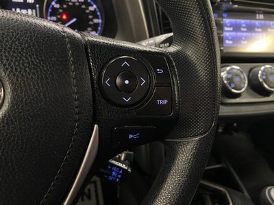 2018 Toyota RAV4 LE AWD