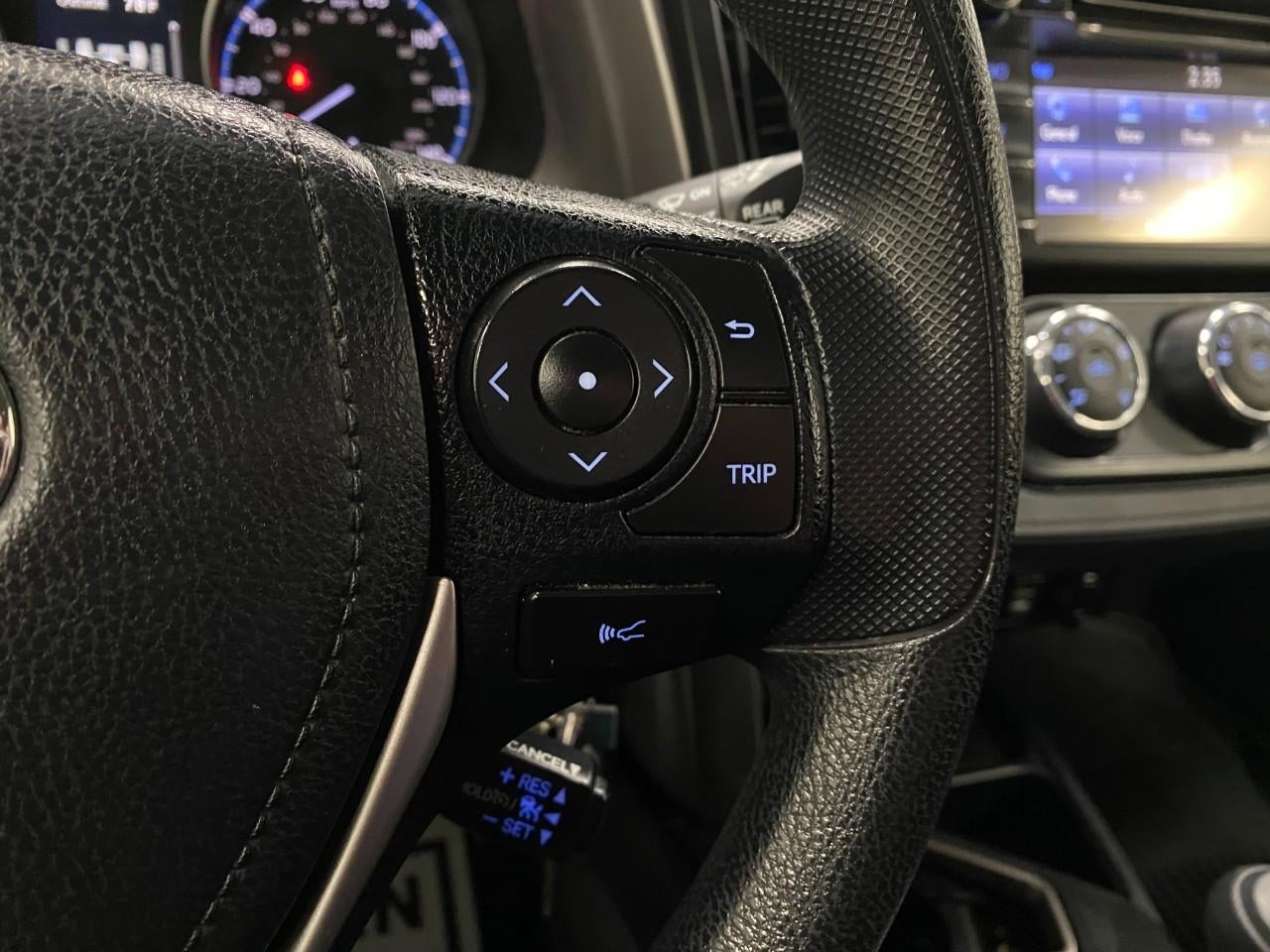 2018 Toyota RAV4 LE AWD