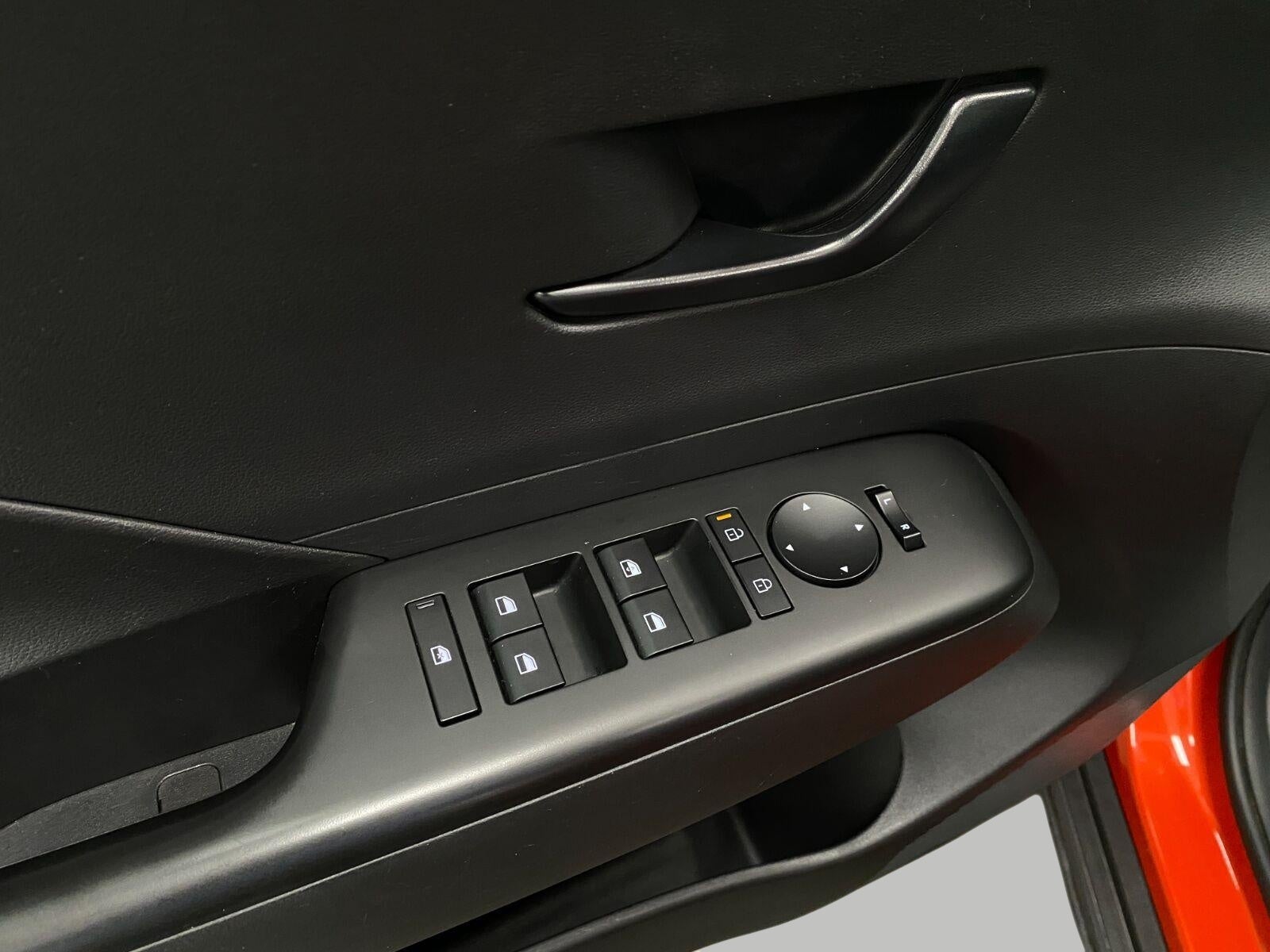 2025 Hyundai Kona SEL AWD