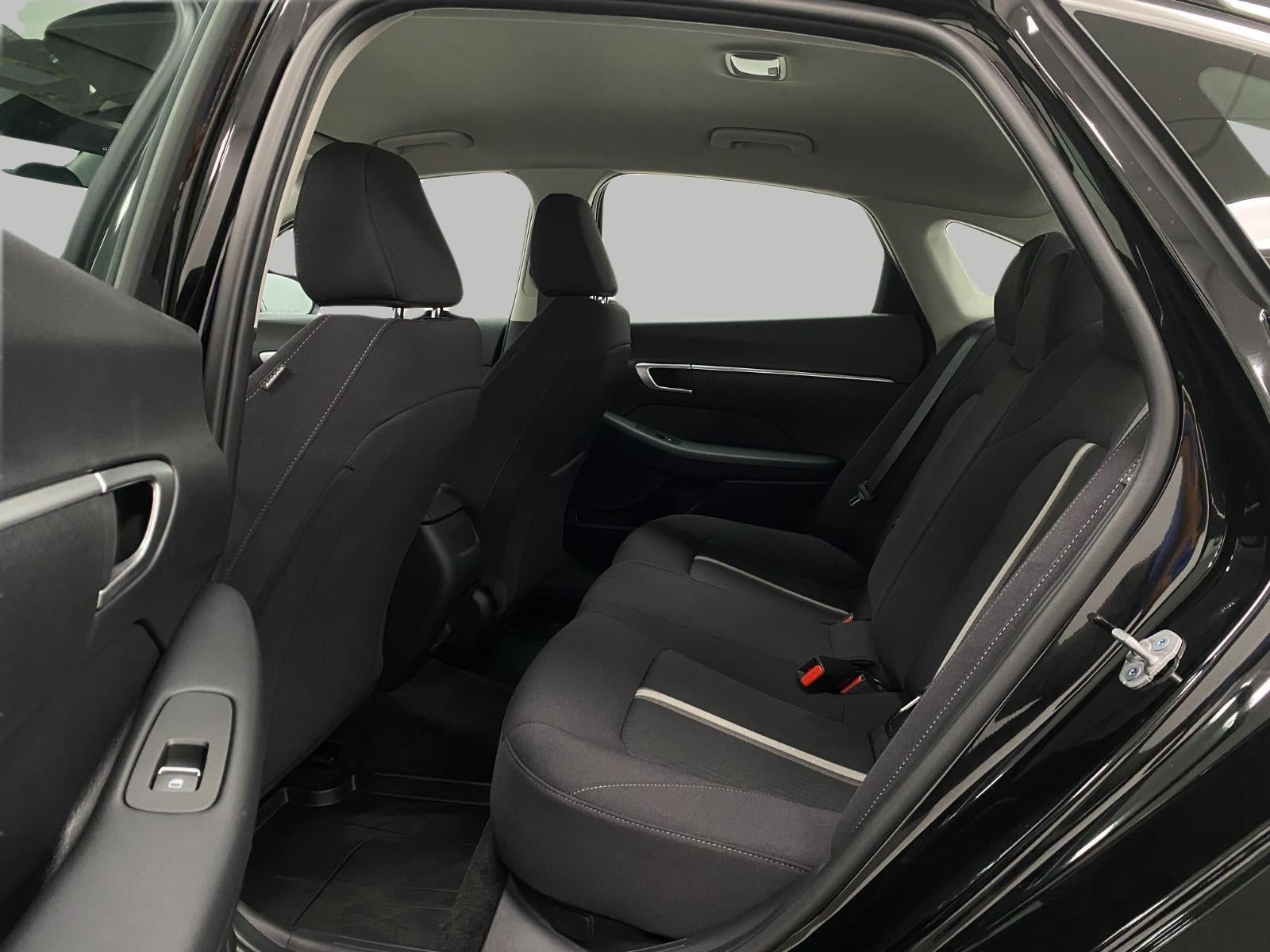 2025 Hyundai Sonata SE FWD