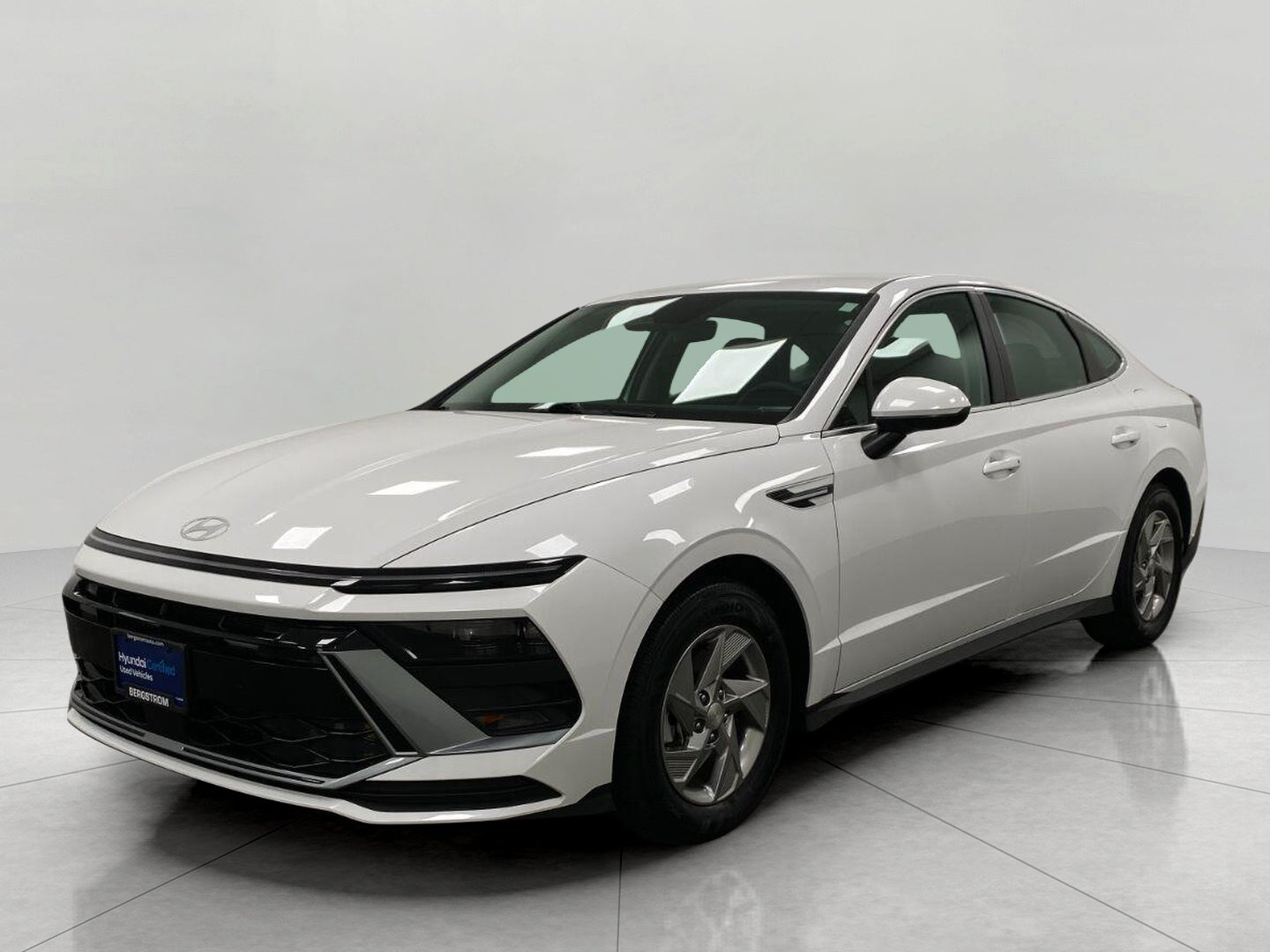 2025 Hyundai Sonata SE FWD