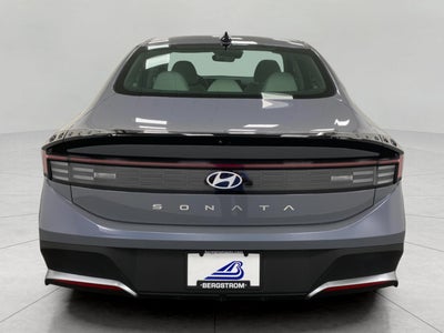 2025 Hyundai Sonata SE FWD