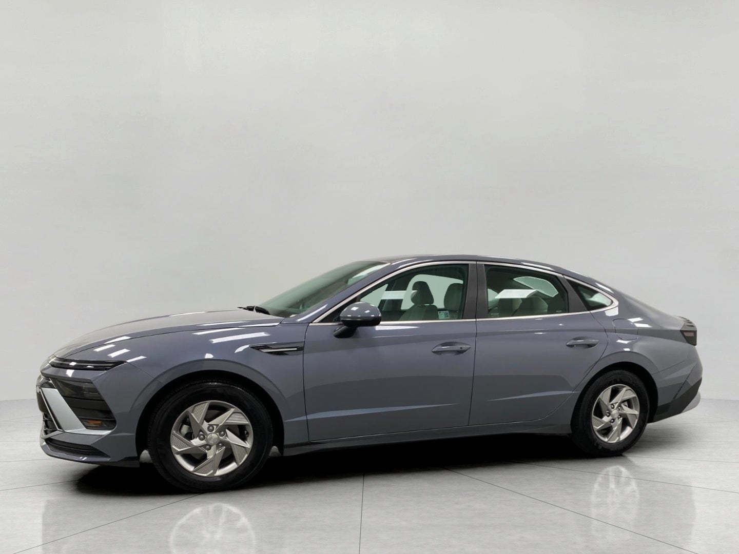 2025 Hyundai Sonata SE FWD