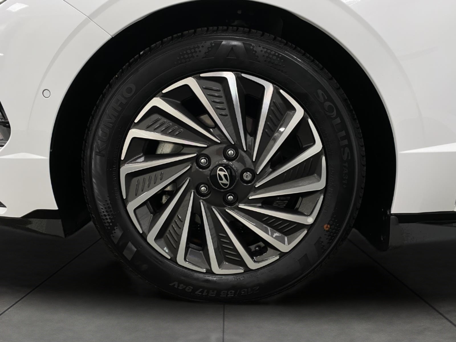 2025 Hyundai Sonata Hybrid Limited FWD