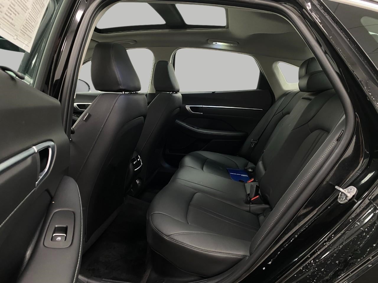 2025 Hyundai Sonata Hybrid Limited FWD