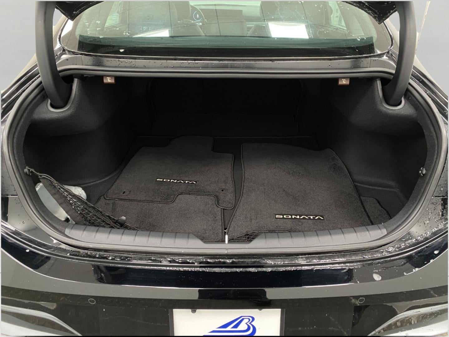 2025 Hyundai Sonata Hybrid Limited FWD