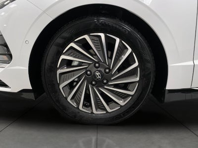 2025 Hyundai Sonata Hybrid Limited FWD