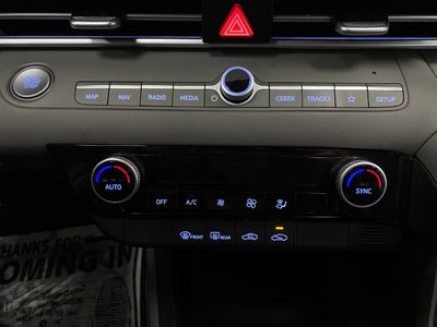 2024 Hyundai Elantra SEL IVT