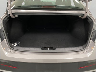 2025 Hyundai Elantra SEL Sport IVT