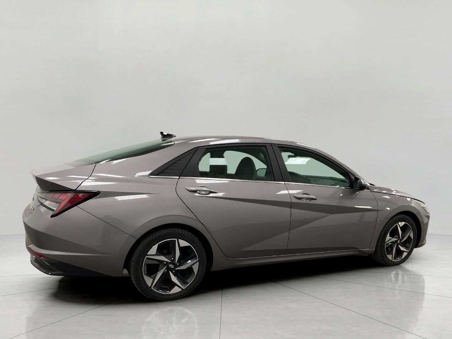 2022 Hyundai Elantra Hybrid Limited DCT