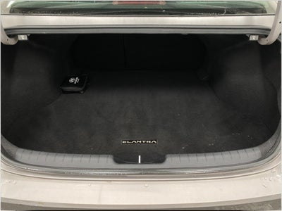 2022 Hyundai Elantra Hybrid Limited DCT