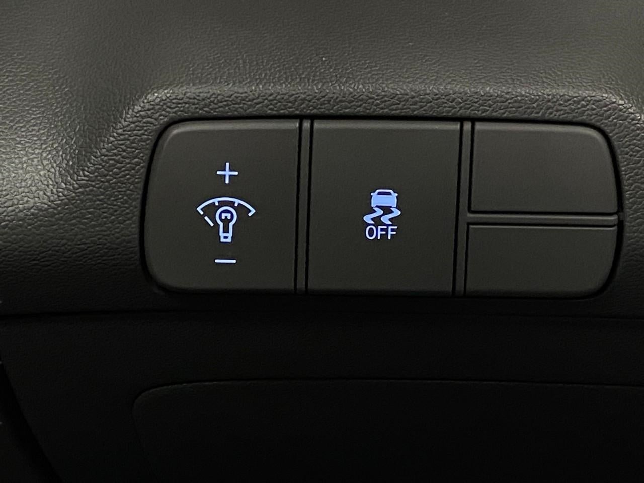 2025 Hyundai ELANTRA SEDAN