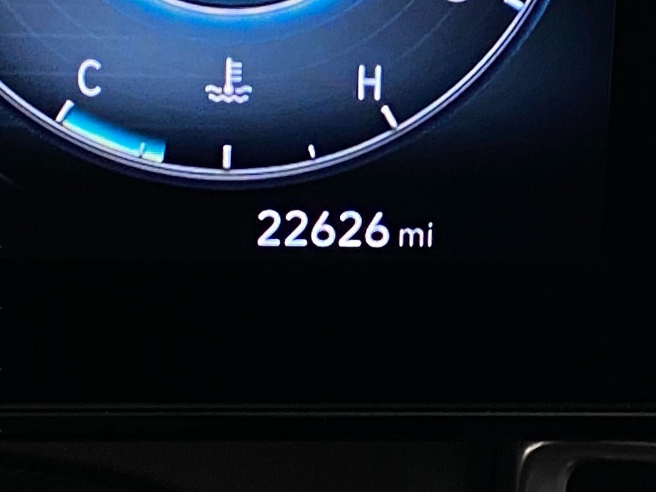 2025 Hyundai ELANTRA SEDAN