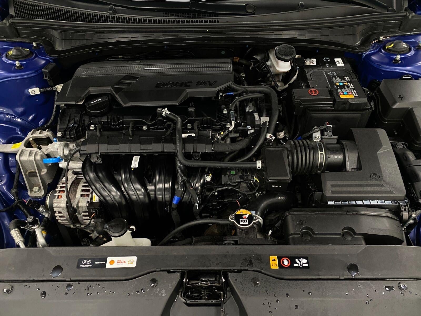 2025 Hyundai Elantra SEL Convenience IVT