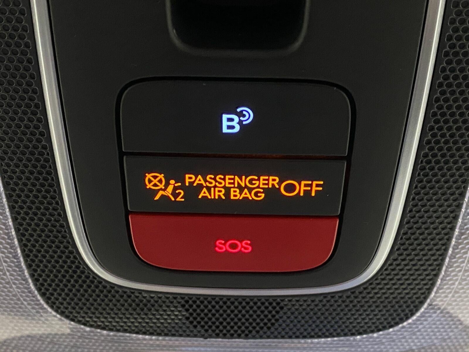 2025 Hyundai Elantra SEL Convenience IVT