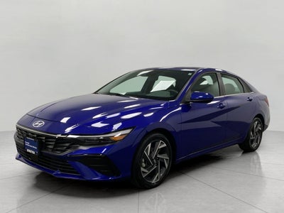 2025 Hyundai Elantra SEL Convenience IVT