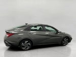 2025 Hyundai Elantra SEL Convenience IVT