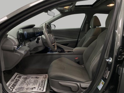 2025 Hyundai Elantra SEL Convenience IVT