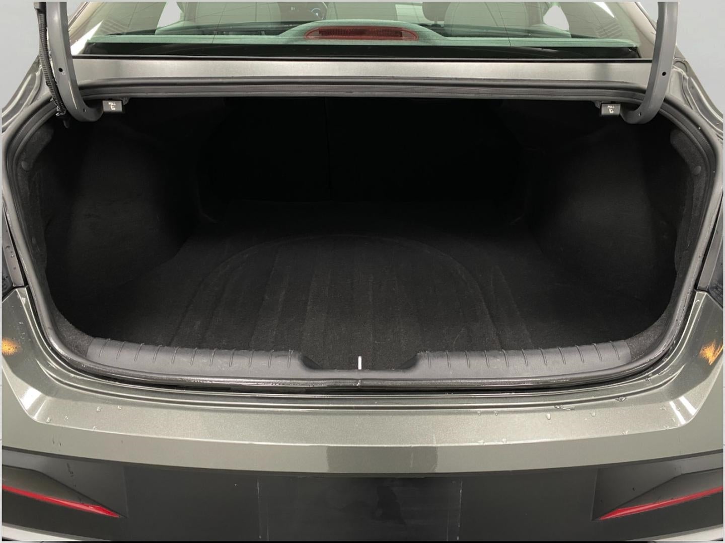 2025 Hyundai ELANTRA SEDAN