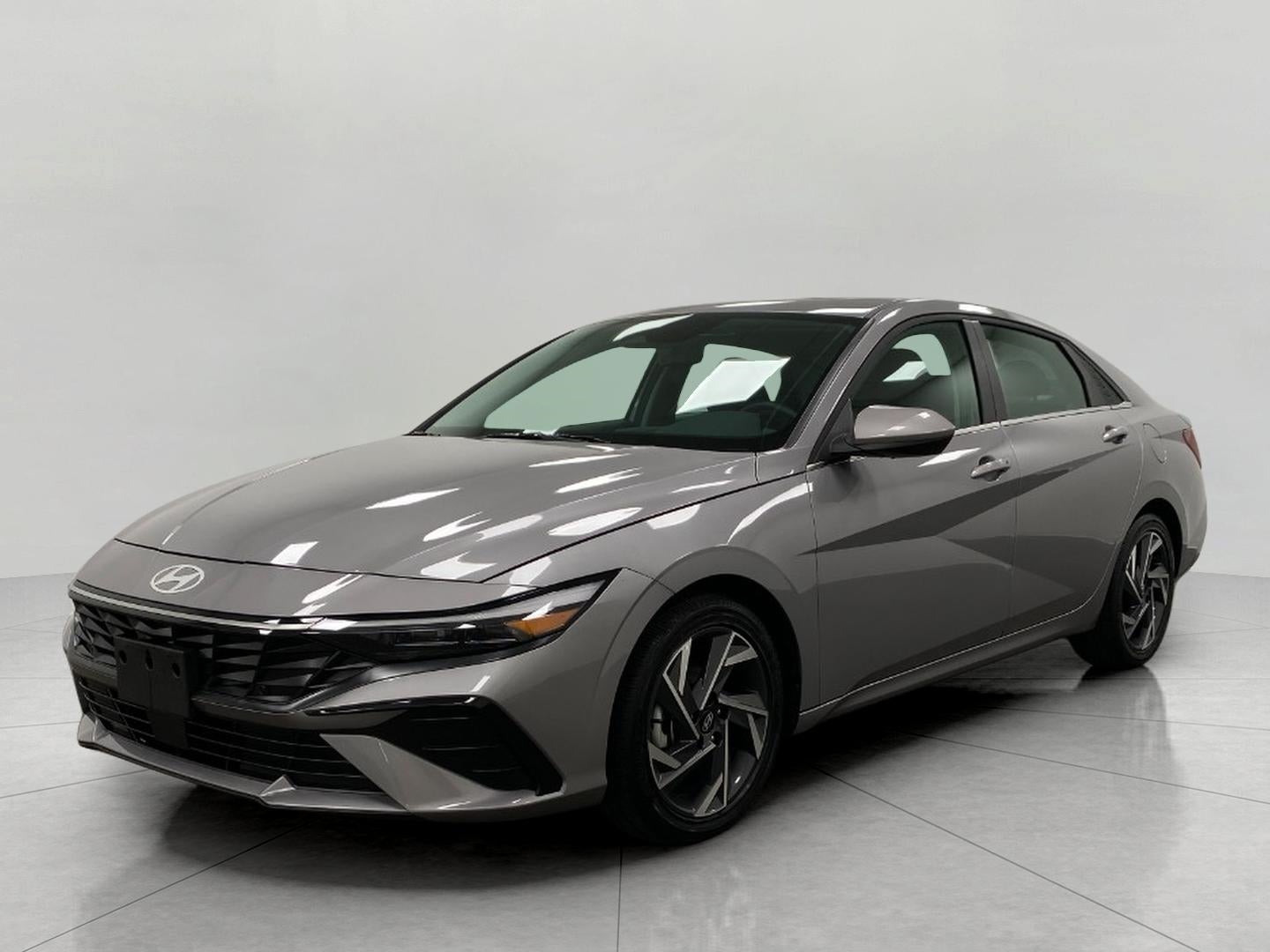 2025 Hyundai ELANTRA SEDAN