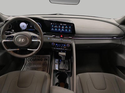 2025 Hyundai Elantra SEL Convenience IVT
