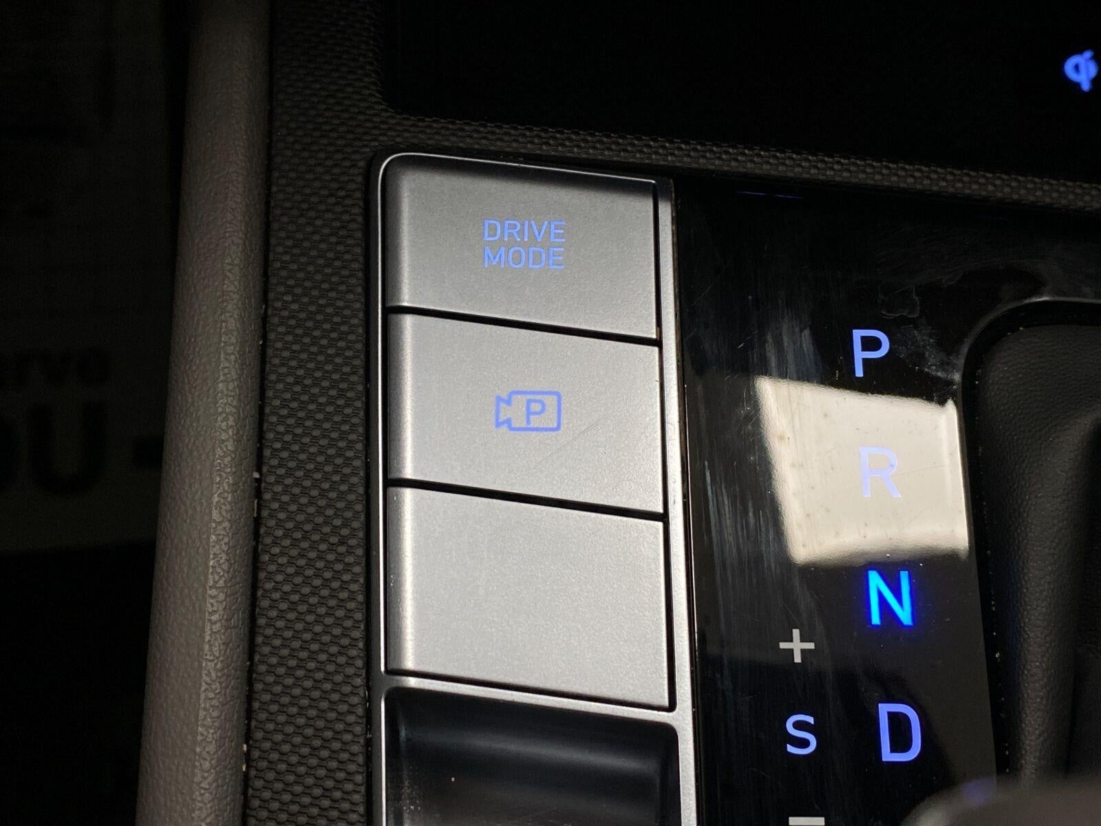 2025 Hyundai Elantra SEL Convenience IVT