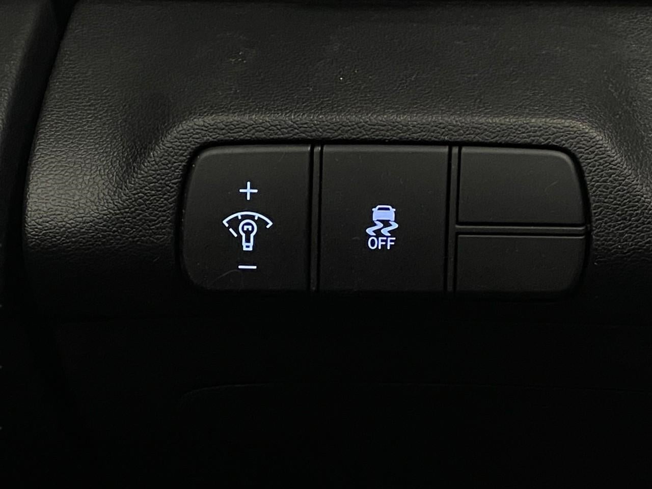 2025 Hyundai Elantra SEL Convenience IVT