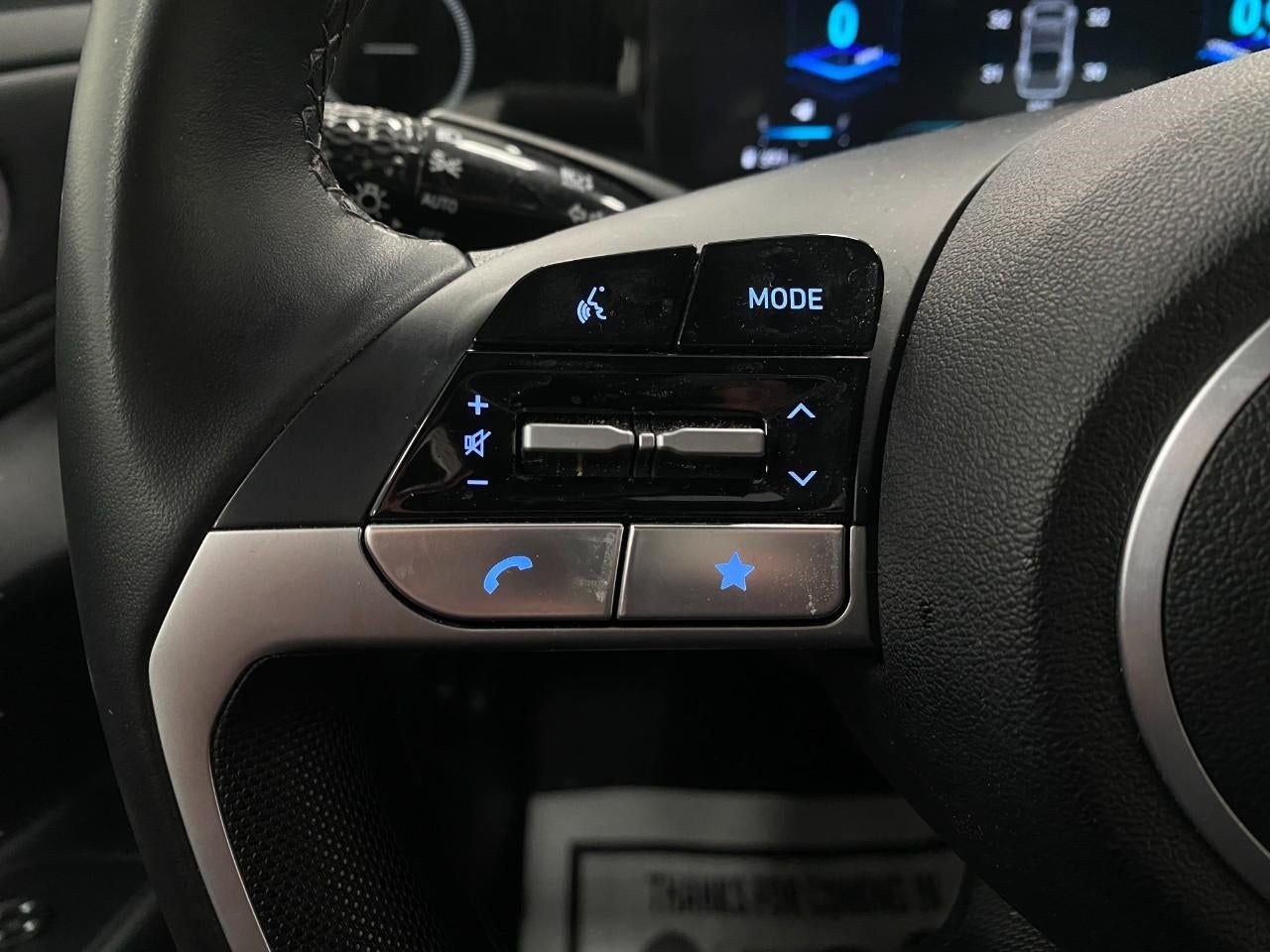 2025 Hyundai Elantra SEL Convenience IVT