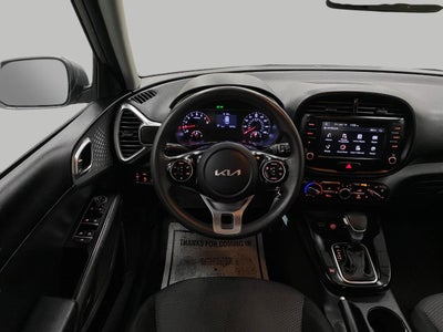 2022 Kia Soul LX IVT