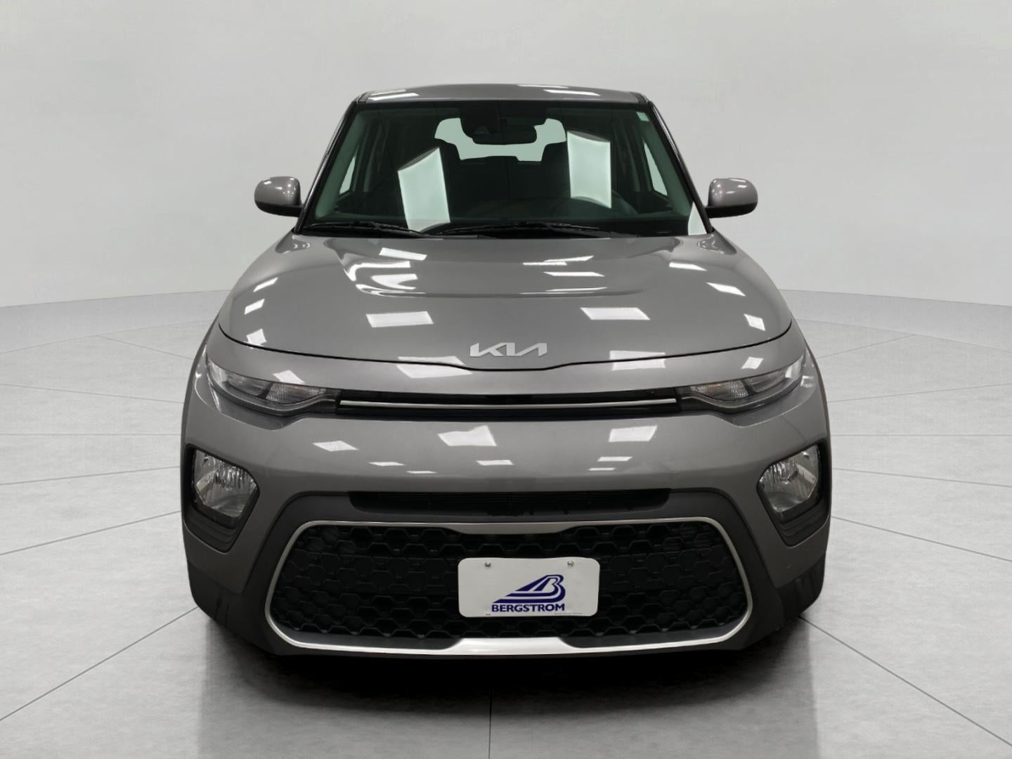 2022 Kia Soul LX IVT