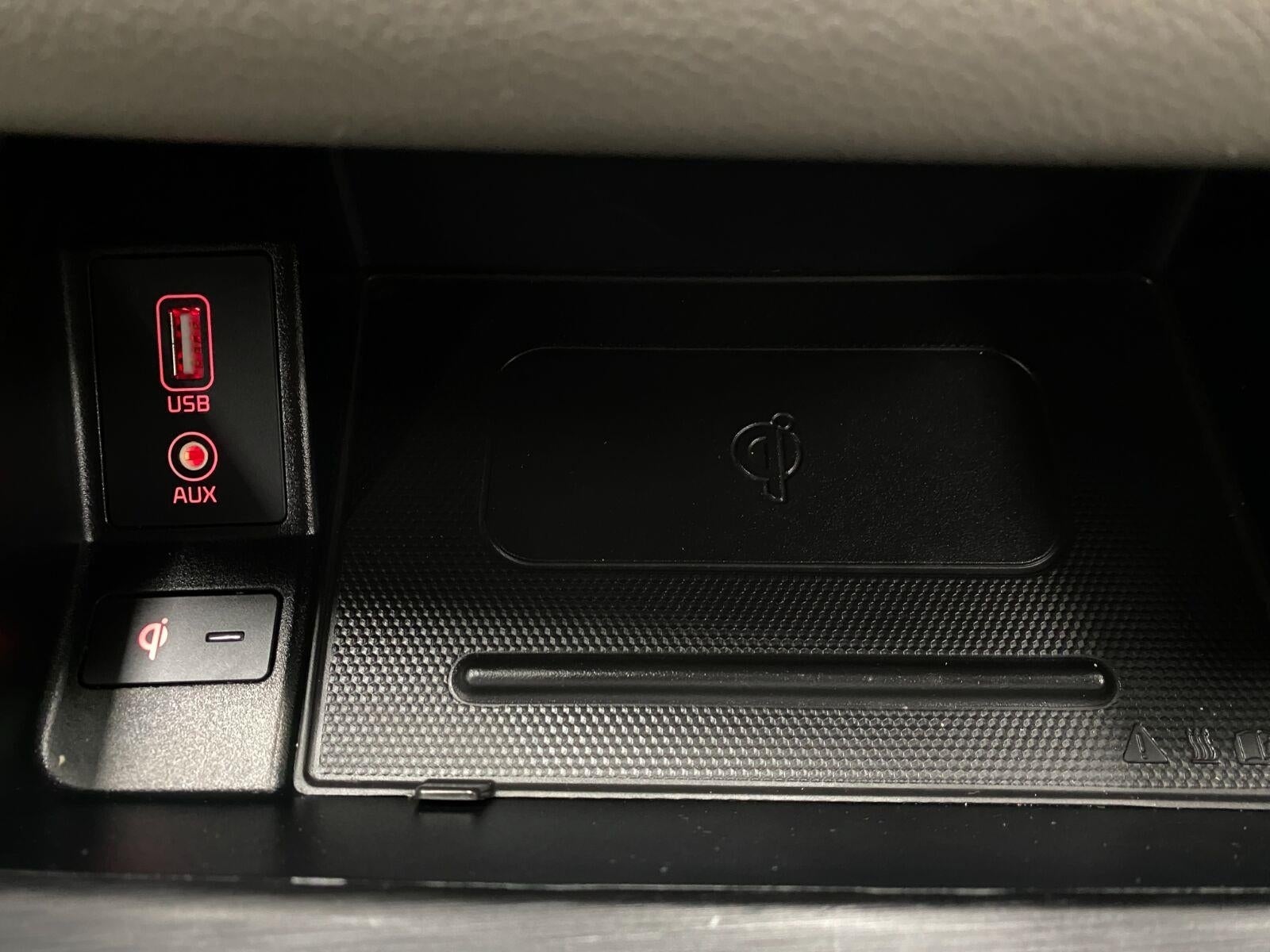 2019 Kia Sedona EX FWD