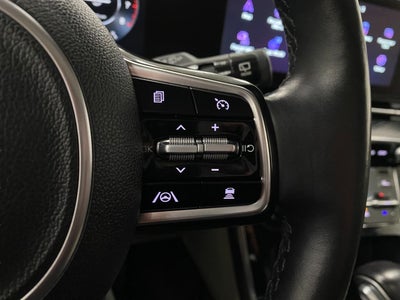 2022 Kia Carnival SX FWD