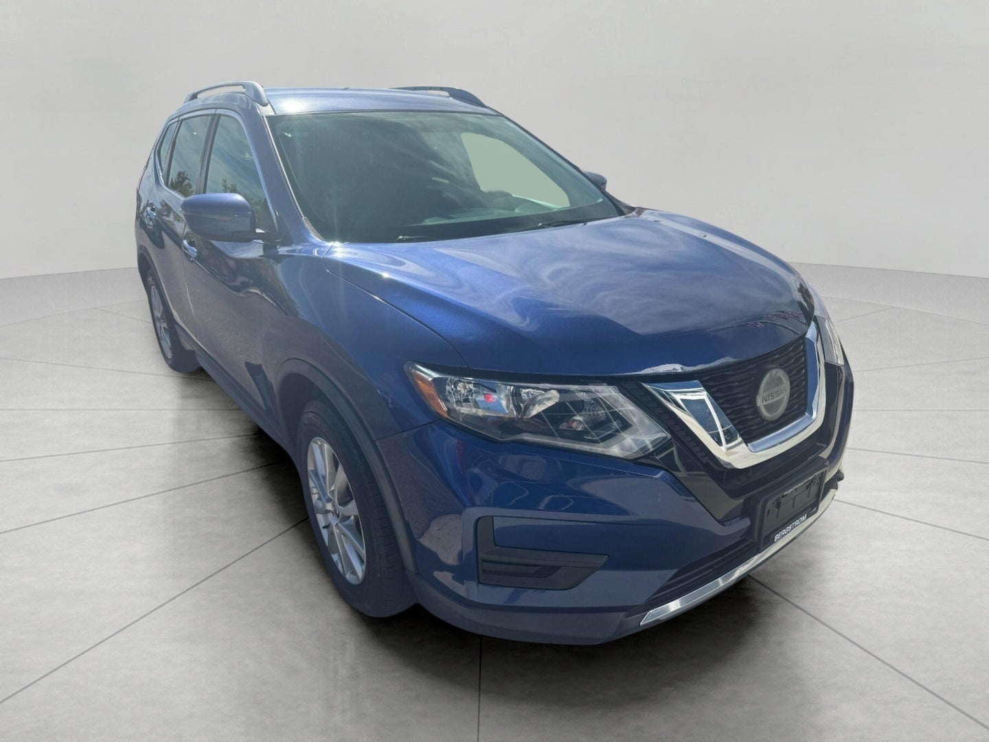 2018 Nissan Rogue FWD SV